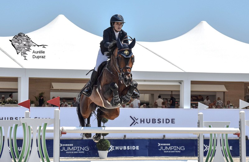 Don Juan van de Donkhoeve en Jessica Springsteen in Grimaud in juli 2020 (Aurélie Dupraz)