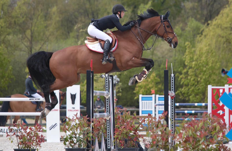 DREAM ALIVE HERO (Erco van’t Roosakker/Carthago Z – fokker: L. Henry te B-4452 Paifve) en Patricia Guéry (BEL)