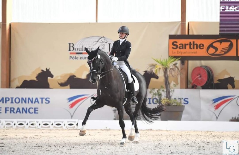 Alizée Roussel en FIGO DE HANSEZ 2e in de Freestyle Inter I in Le Mans