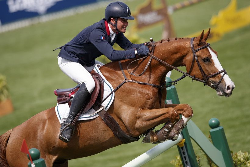 CHOPIN DES HAYETTES (Radco d’Houtveld/Nimmerdor – fokker: Haras des Hayettes à F-08600 Givet) & Emeric George (c) Dirk Caremans