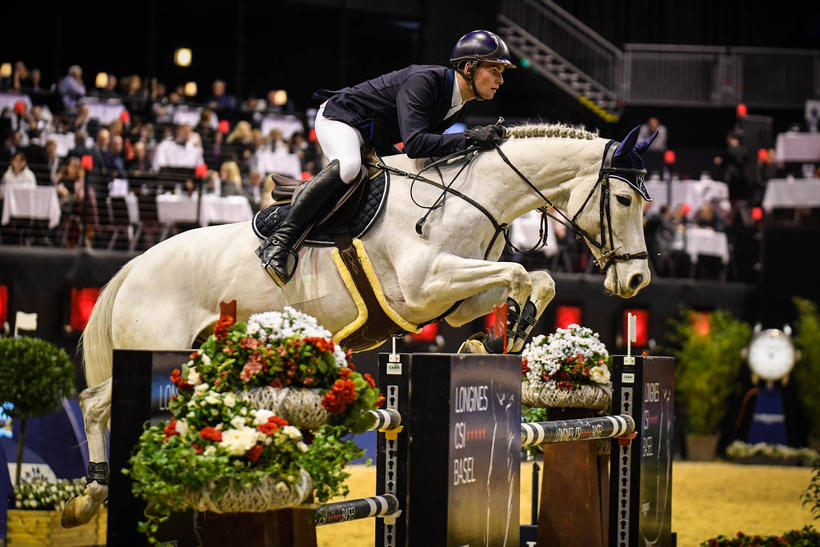 CLOUZOT DE LASSUS (Ugano Sitte/Ténor Manciais - fokker: E. Payelle te B-7602 Bury) gereden door Bryan Balsiger (SUI) (foto (c) Katja Stuppia-LONGINES CSI BASEL)