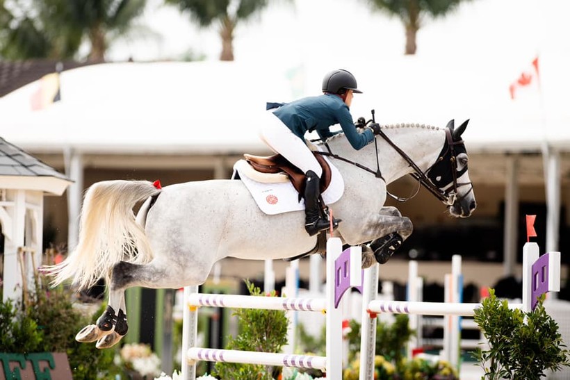 EXPRESS BLUE GP DU BOIS MADAME en Caitlyn Connors, 4e in de GP 1m45 op CSIU25-A van Wellington (USA) deze zondag 21 maart 2021 (foto: Nicole Schultz)