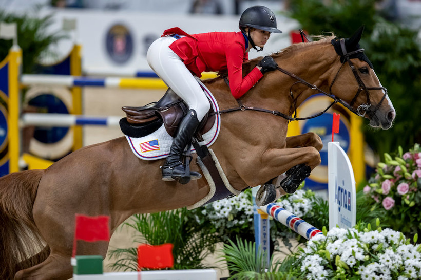 Foto: VENUE D’FEES DES HAZALLES E.O. (President x Alcatraz) en Eve Jobs, stars van de 11e manche van de Global Champions Tour in Hamburg (archieffoto Hippo Foto)